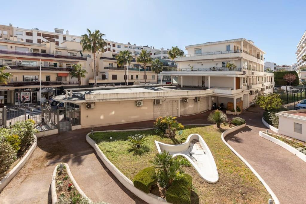 Lumineux, Ensoleillee, Proche Plage ,Coeur De Centre Ville, Chaleureux, Antibes Eksteriør billede